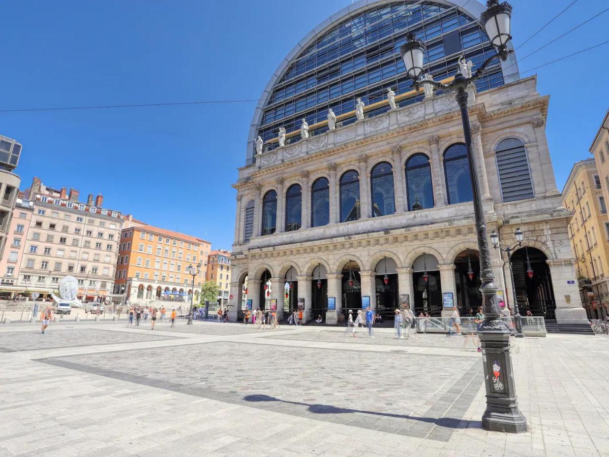 Palace Opera, Studio De Charme Lyon Zewnętrze zdjęcie